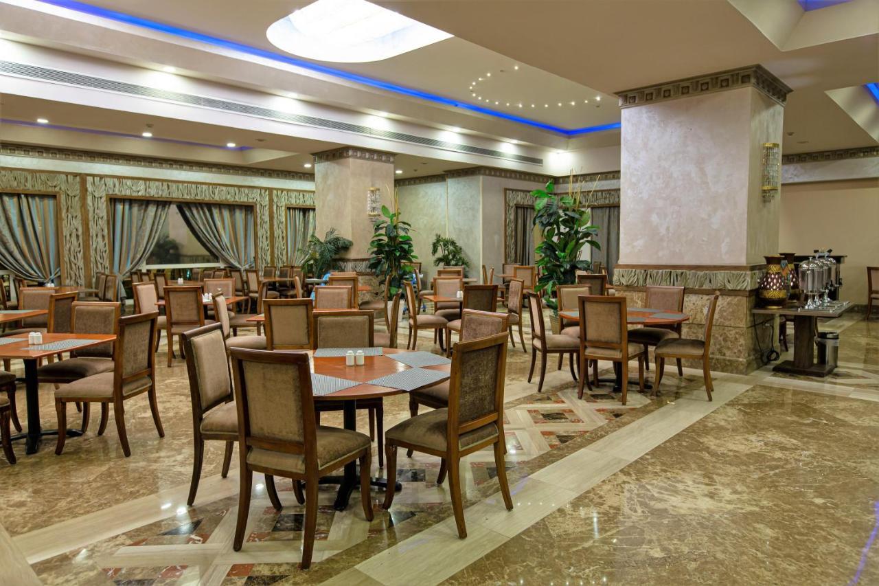 Triumph Plaza 4* Каир